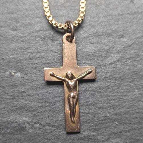 9ct Rose Gold Crucifix Cross Pendant Diamond Raised Design Hallmarked