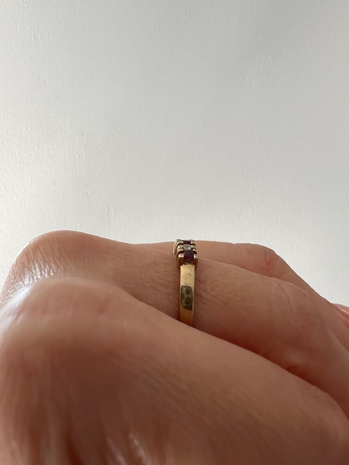 9ct Yellow Gold Ring Red Garnet And Quartz Gemstones UK Ring Size O