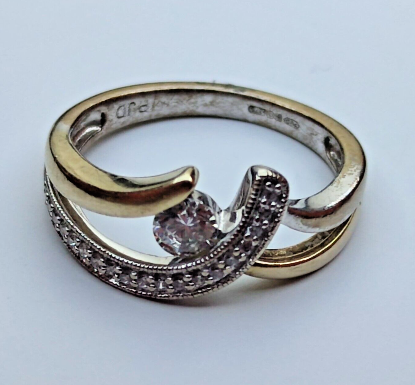 9ct Yellow Gold Diamond Ring Colourless Gemstones Crossover Band UK Ring Size N