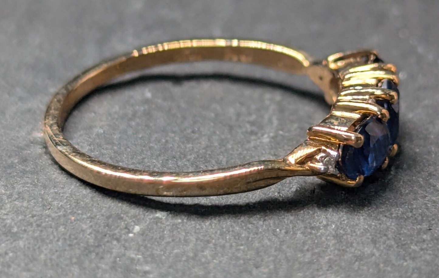 9ct Yellow Gold Ring Blue Nilamani and Diamonds Ring Size R 1/2 with Certificate
