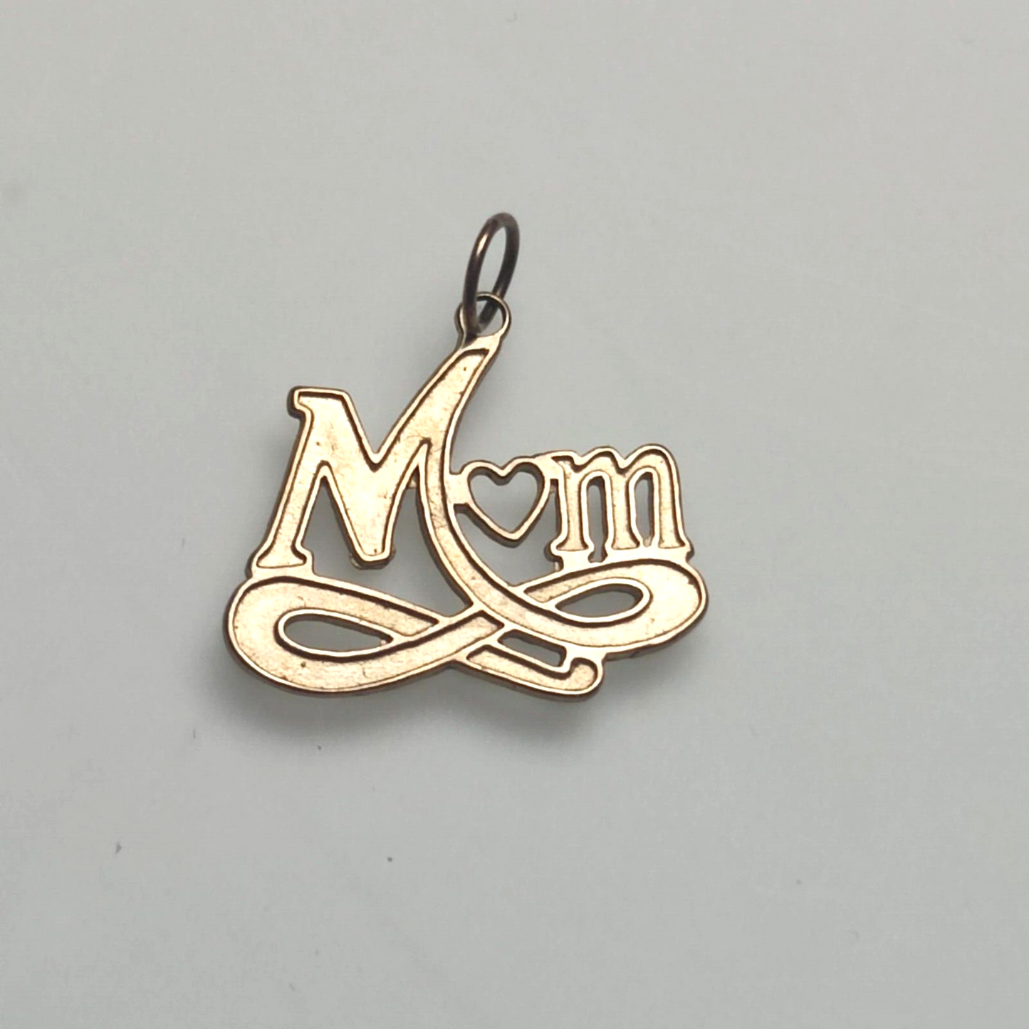 Mum 9ct Yellow Gold Pendant Charm Shaped "MUM" Text 20mm x 21mm Solid Gold