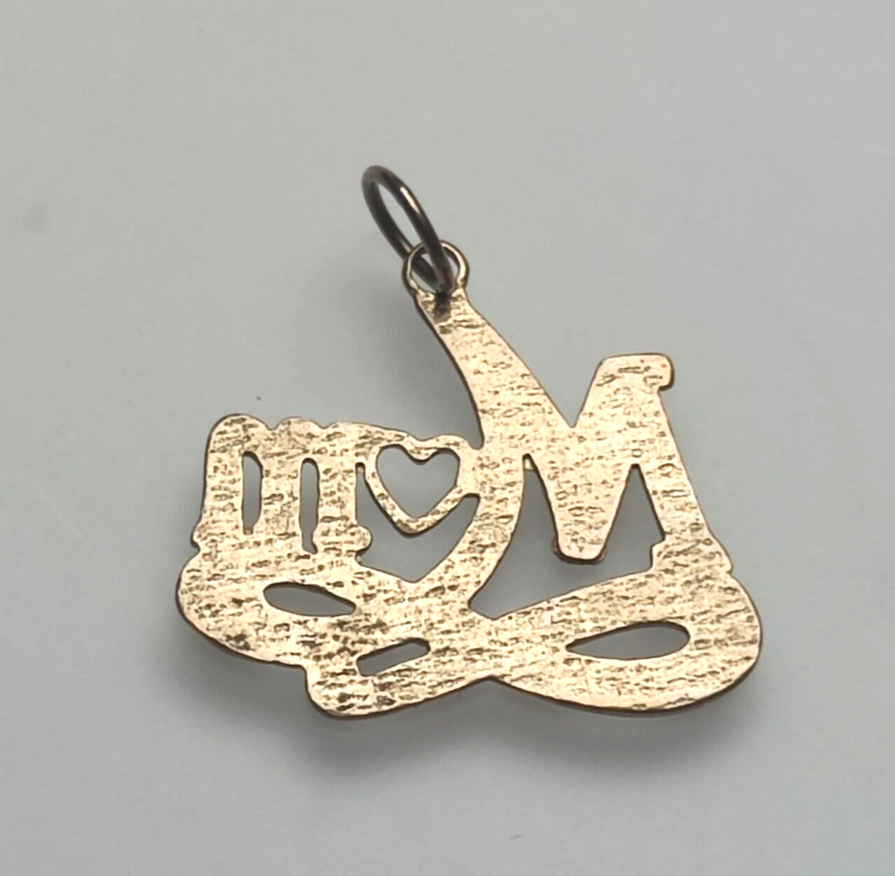 Mum 9ct Yellow Gold Pendant Charm Shaped "MUM" Text 20mm x 21mm Solid Gold