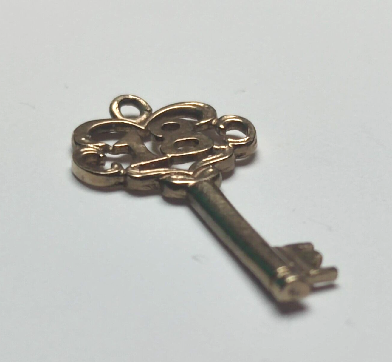 18th Birthday Key Gold Charm 9ct Yellow Gold Size: 28mm x 13mm Solid Gold