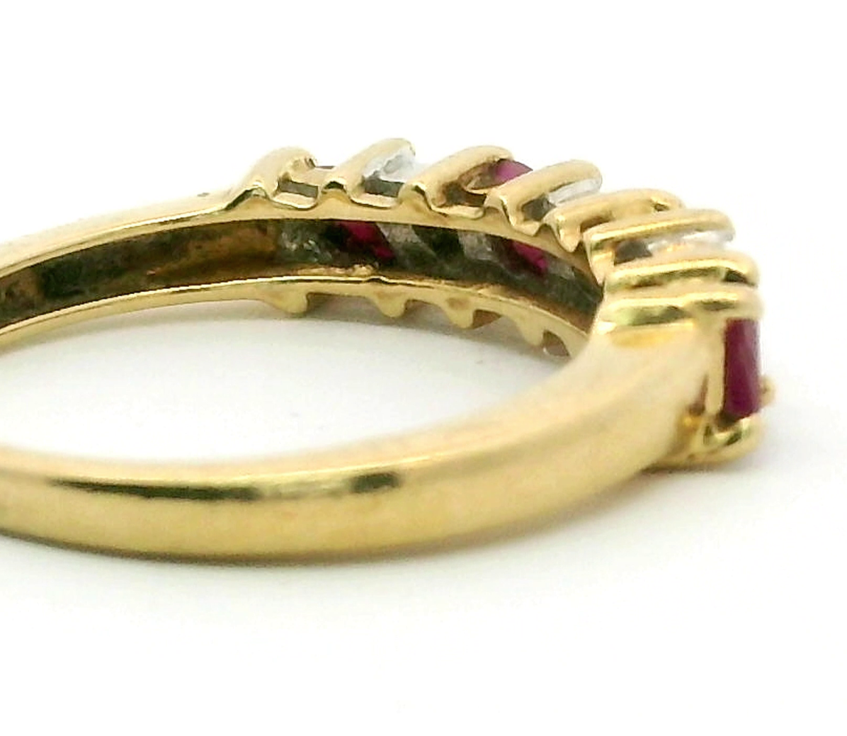 9ct Yellow Gold Red Ruby and Diamonds Prong Setting Hallmarked Ring Size L 1/2