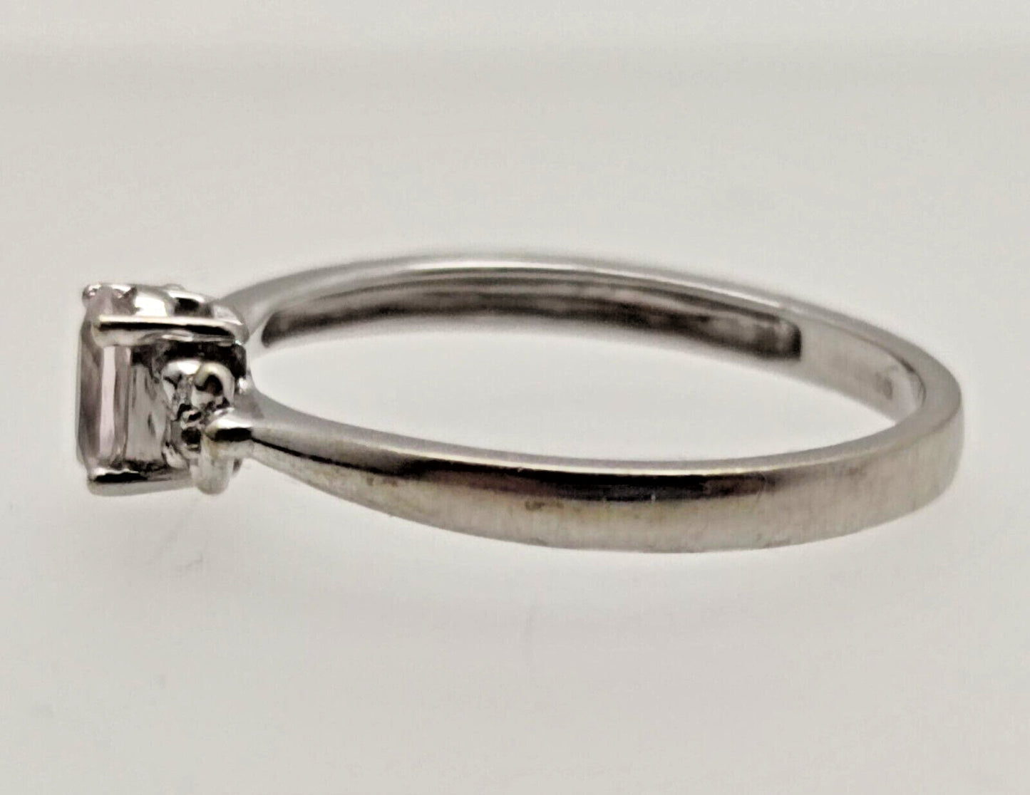 9ct White Gold Ring Rose Quartz and Diamond Natural Gemstones UK Ring Size O