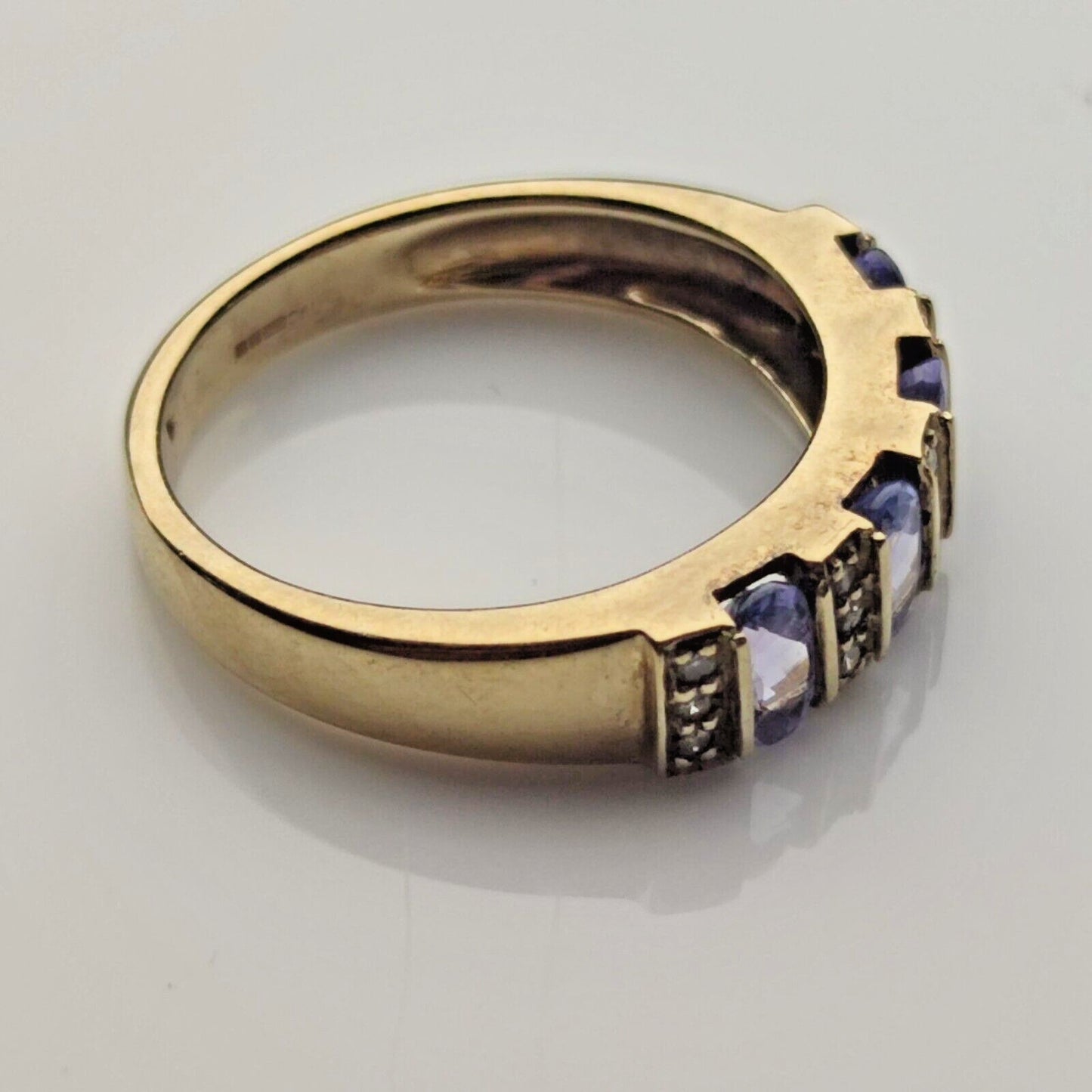 9ct Yellow Gold Ring Blue Tanzanite and Diamonds Ring Size O 1/2