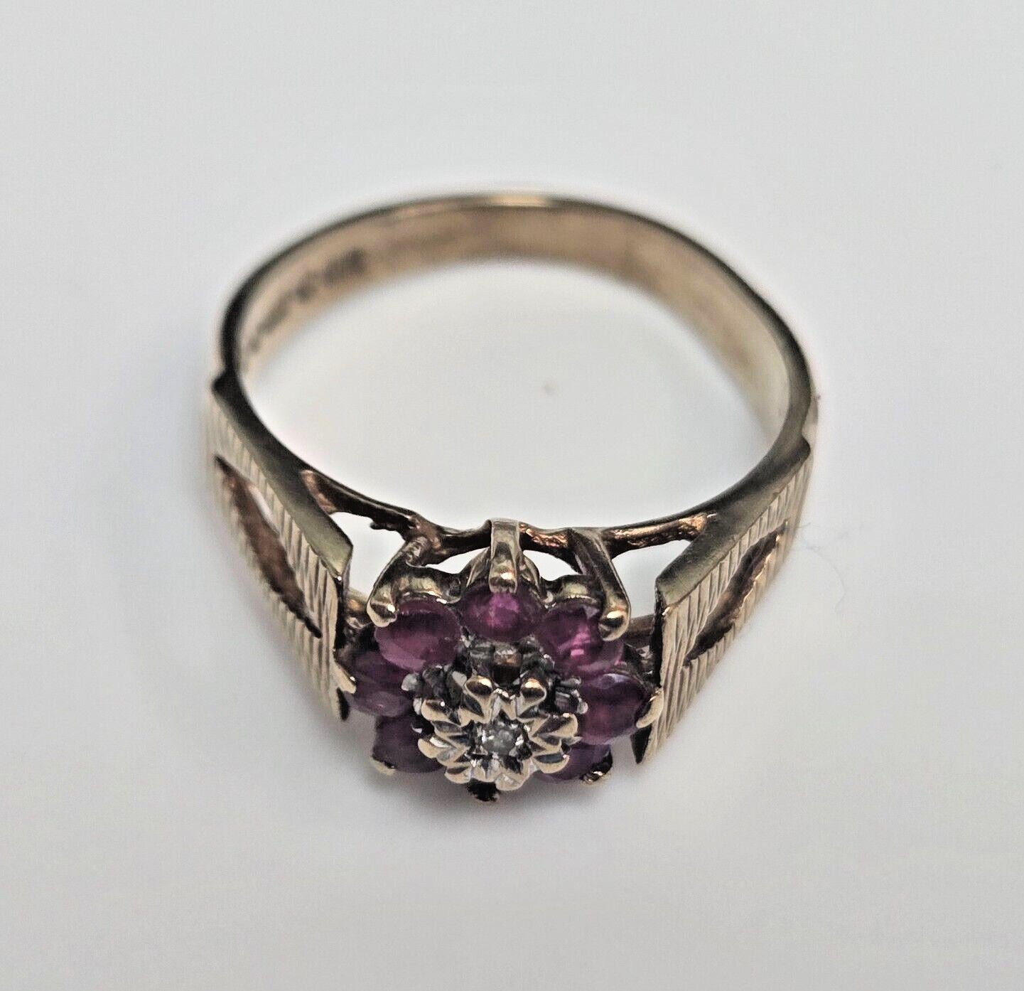 9ct Yellow Gold Pink Ruby Diamonds Cluster Setting Ring Size J