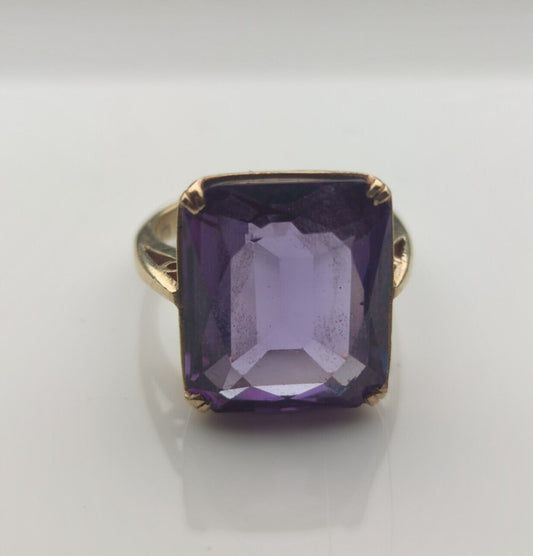 9ct Yellow Gold Ring Purple Alexandrite Statement Ring Size J 1/2