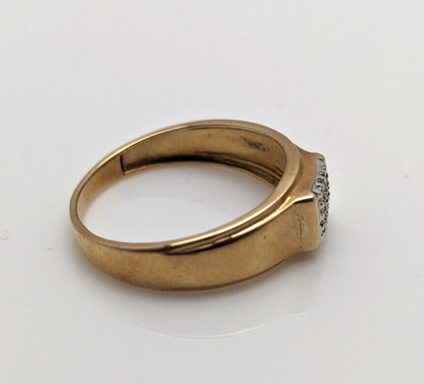 9ct Yellow Gold Signet Ring Colourless Round Diamonds UK Ring Size V