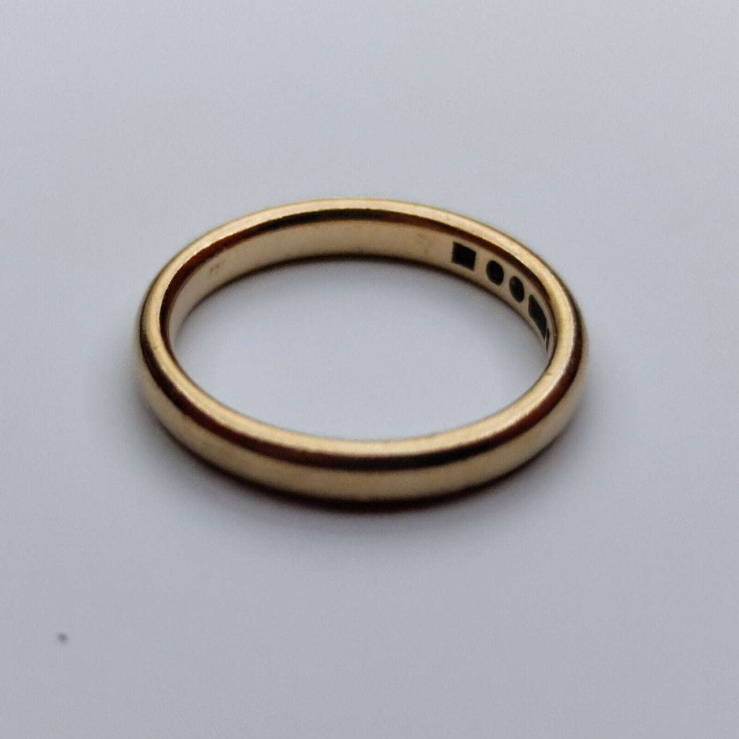 9ct Yellow Gold Wedding Band 3mm Thick Fully Hallmarked UK Ring Size K