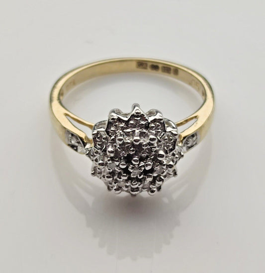 9ct Yellow Gold Ring Diamond 0.05ct Cluster Prong Setting UK Ring Size L