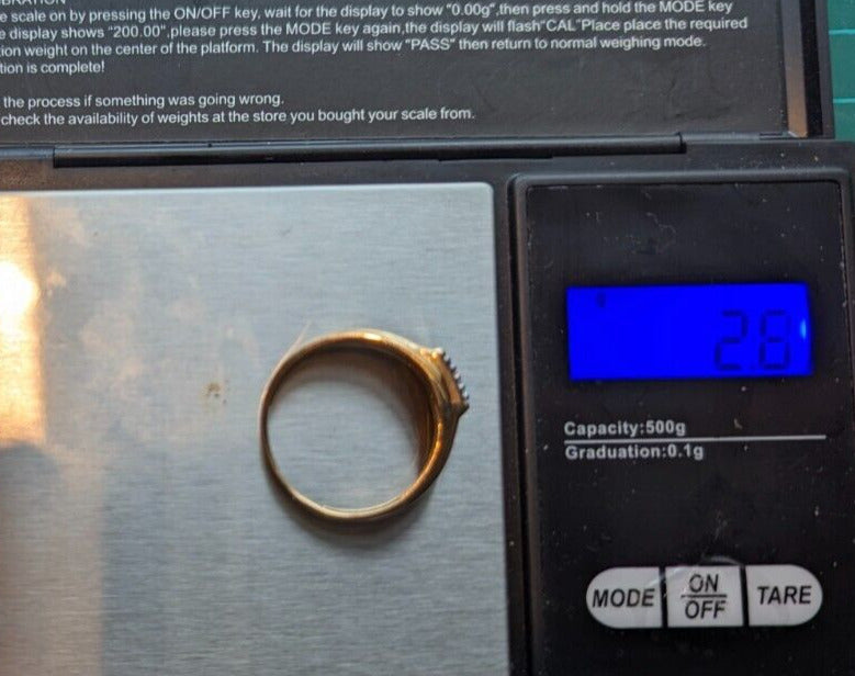 9ct Yellow Gold Signet Ring Colourless Round Diamonds UK Ring Size V