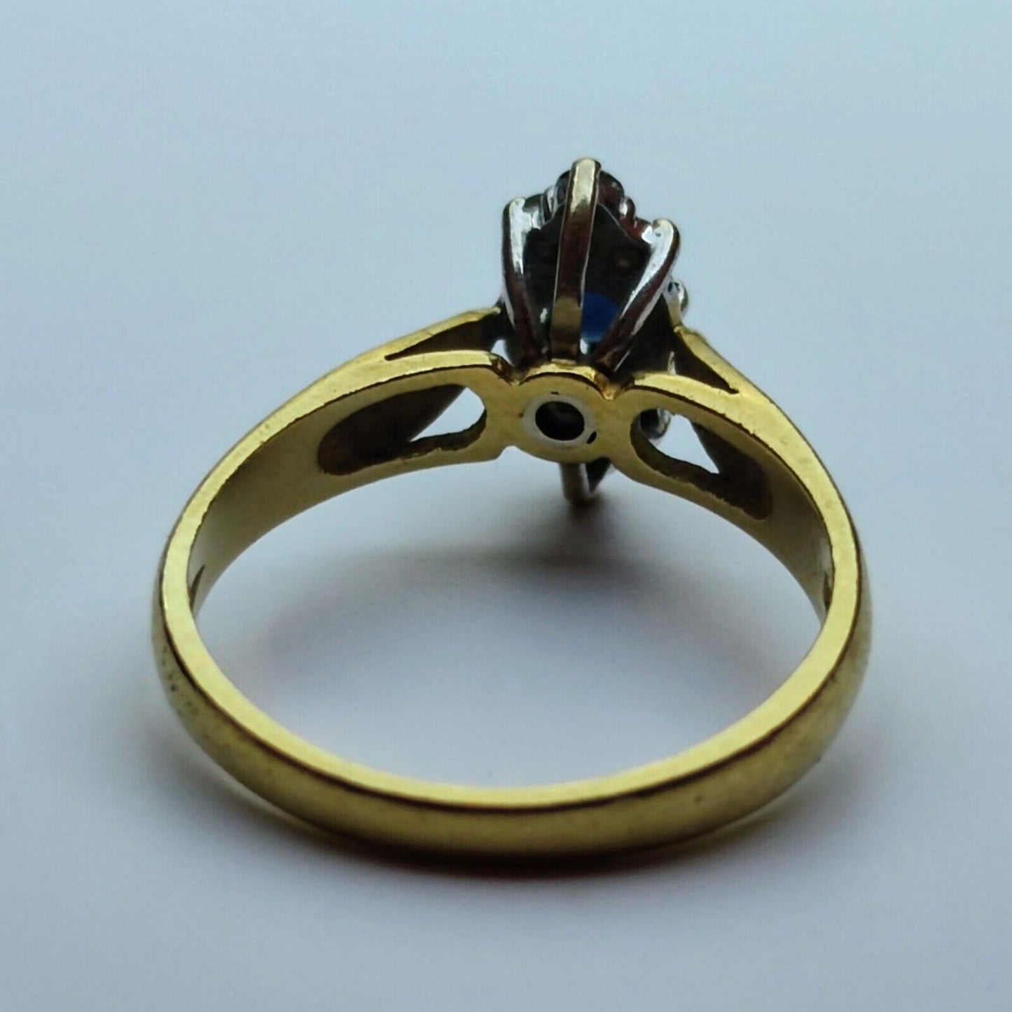 18ct Yellow Gold Sapphire and Diamond Ring Blue & Colourless Stones Ring Size N