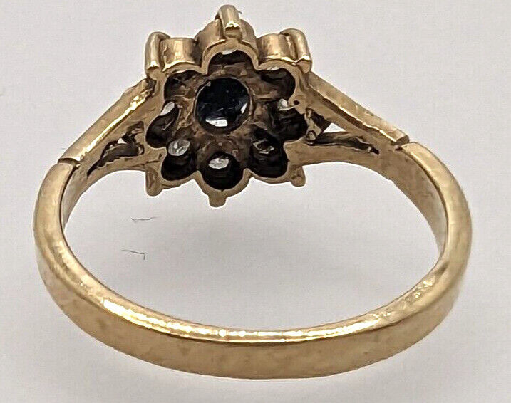 9ct Yellow Gold Ring Blue Sapphire Gold Ring UK Ring Size M 1/2 9k Gold