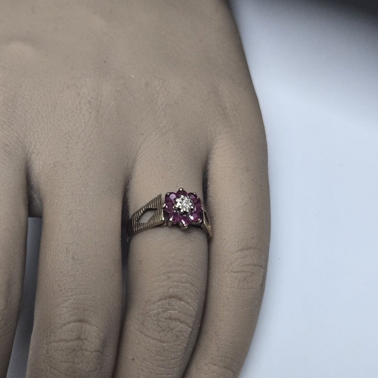 9ct Yellow Gold Pink Ruby Diamonds Cluster Setting Ring Size J