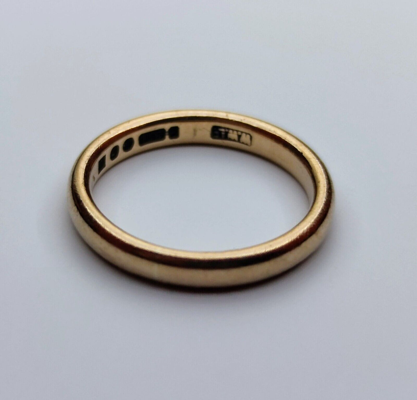 9ct Yellow Gold Wedding Band 3mm Thick Fully Hallmarked UK Ring Size K