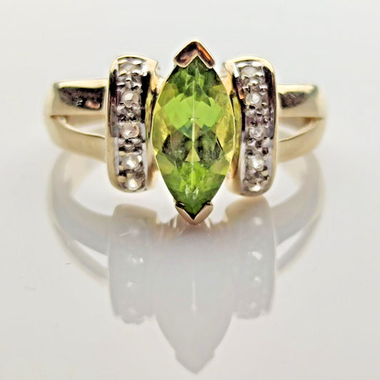 9ct Yellow Gold Ring Peridot and Diamonds Natural Gemstones UK ring Size K