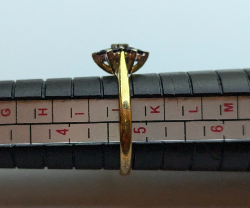 18ct Yellow Gold Ring Blue Sapphire and Diamonds Stones UK Ring Size J