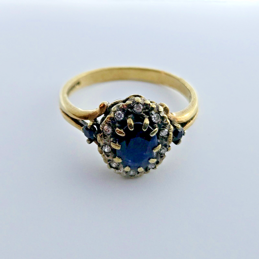 9ct Yellow Gold Ring Oval Blue Sapphire & White Diamonds Ring Size O 1/2