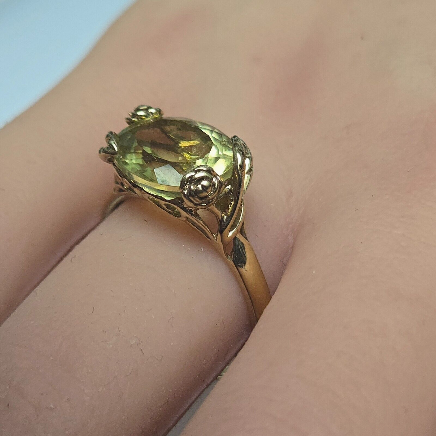 9ct Yellow gold Ring Oval Citrine 375 Hallmarked Prong Setting Ring Size V