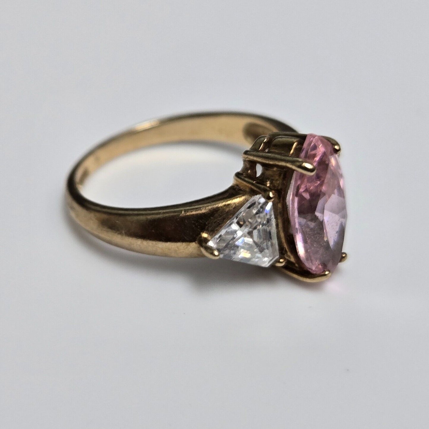 9ct Yellow Gold Ring Pink and Colourless Cubic Zirconia Stones Ring Size K