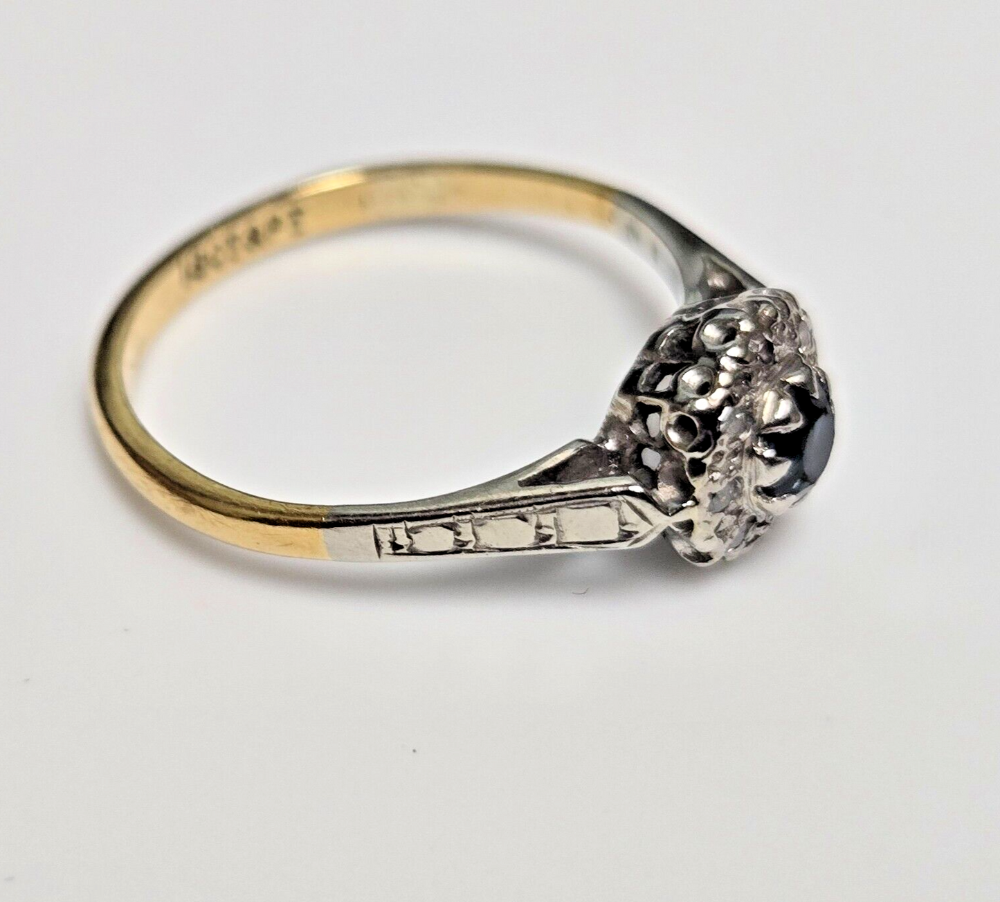 18ct Yellow Gold Platinum Ring Blue Sapphire and Diamonds Cluster Ring Size L