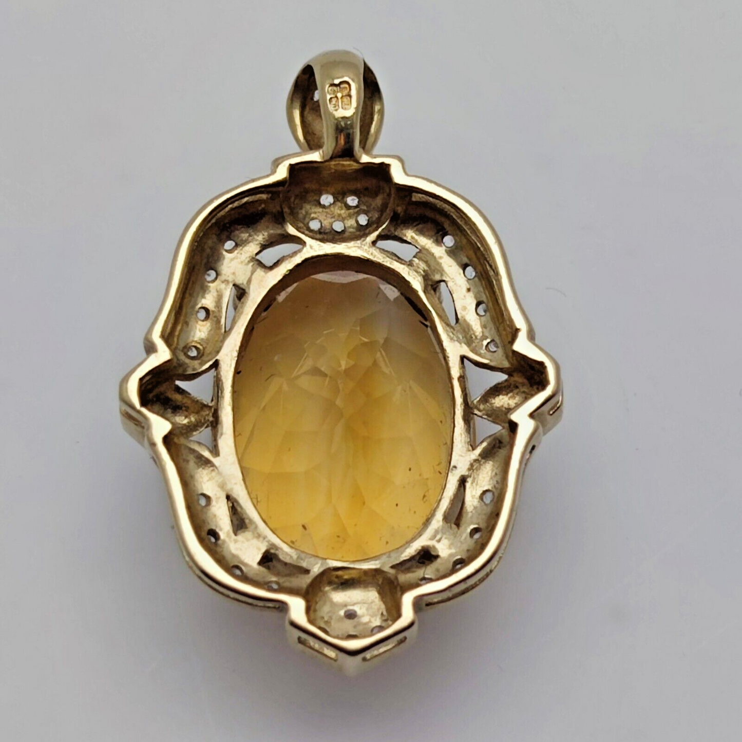 9ct Gold Pendant Yellow Citrine and Diamonds Natural Gemstones Size: 32mm x 22mm