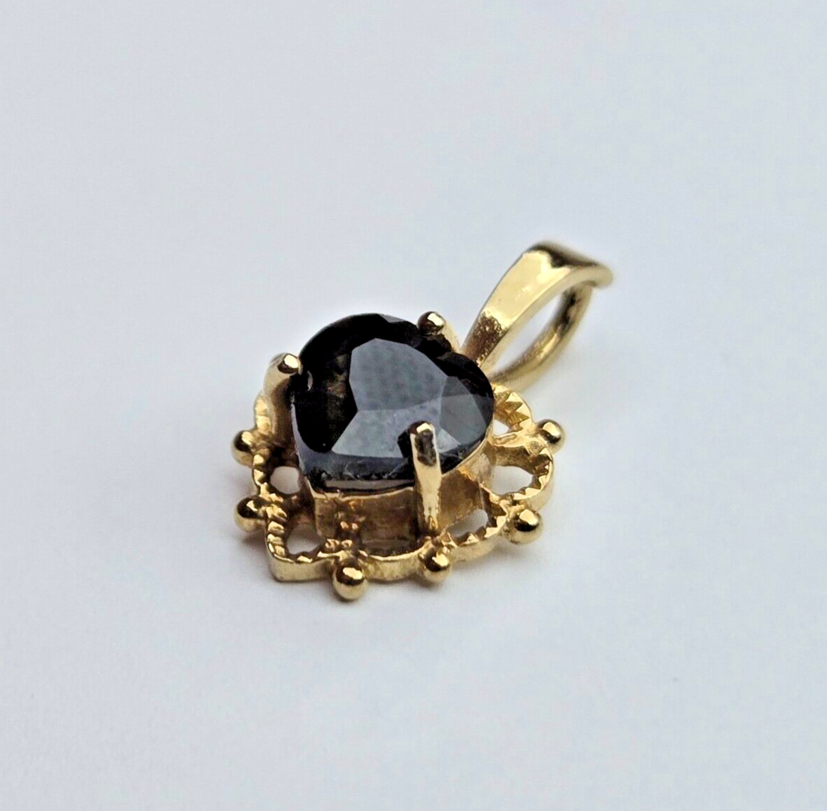 9ct Yellow Gold Heart Pendant Charm Black Sapphire Heart Shaped Size 13mm x 8mm