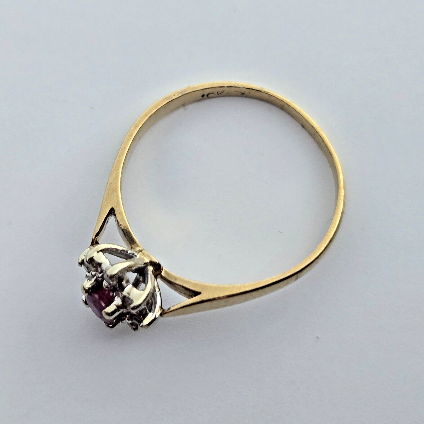 9ct Yellow Gold Ring Purple Ruby and Diamond Gemstones UK Ring Size O 1/2
