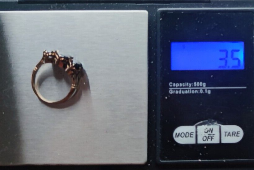 9ct Yellow Gold Sheen Obsidian Gemstones Three Stone Setting Ring Size: J