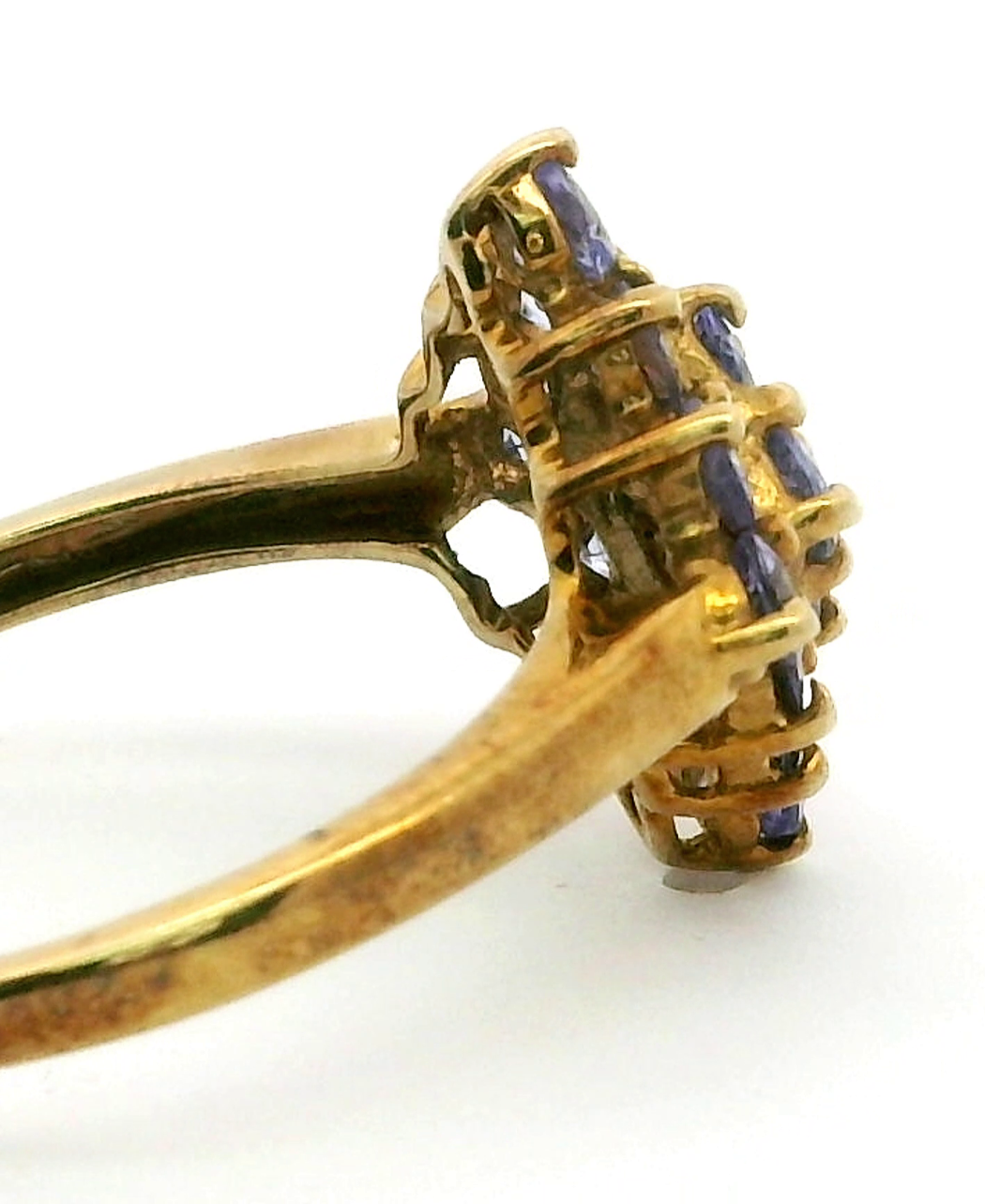 9ct Yellow Gold Blue Tanzanite Prong Setting 375 Hallmarked Ring Size Q 1/2