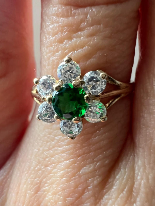 9ct Yellow Gold Ring Round Green & Colourless Cubic Zirconia Stones Ring Size N