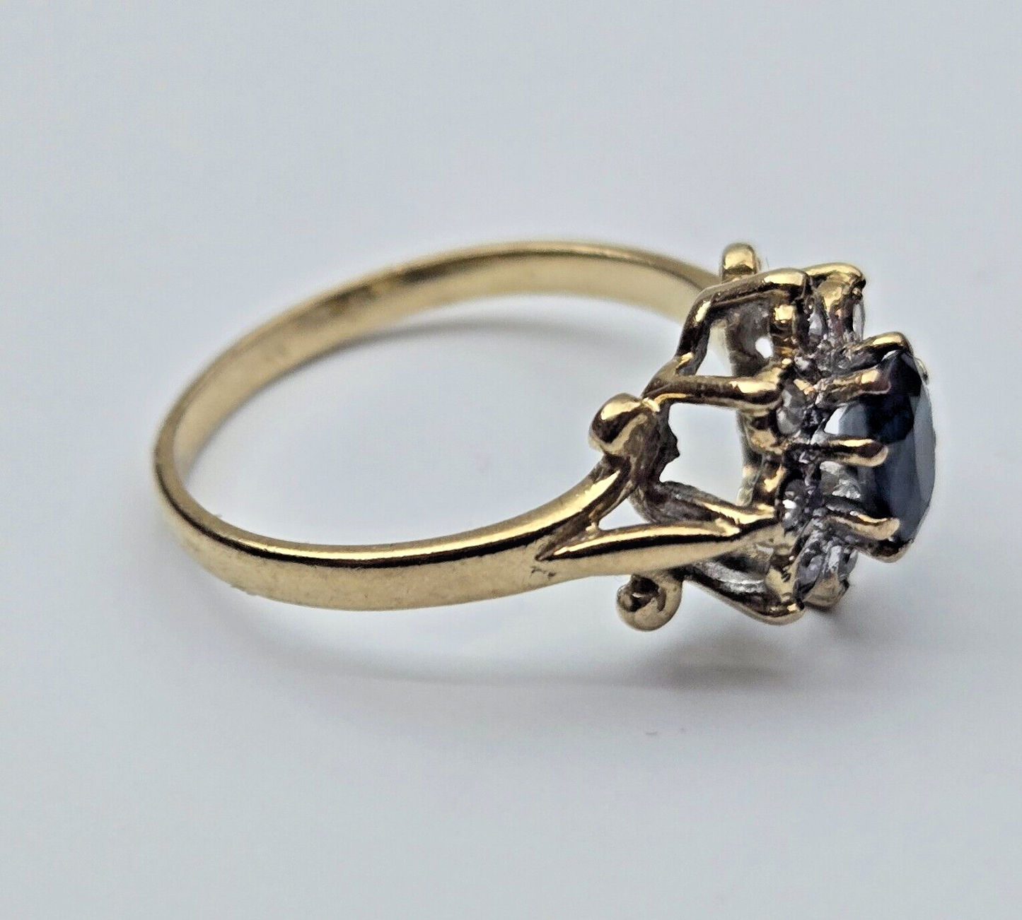 9ct Yellow Gold Sapphire Diamond Ring Black & Colourless Gemstones Ring Size: N