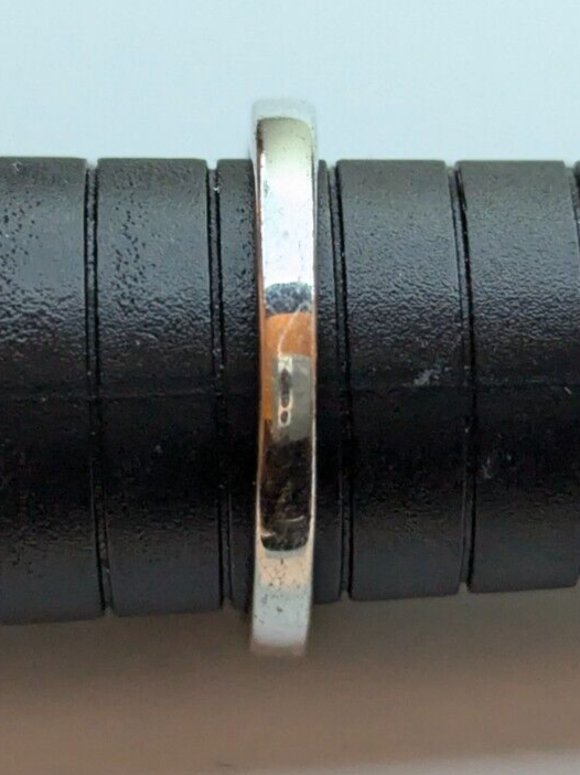 Silver Ring White Zircon 925 Sterling Silver Crossover Band Ring Size R 1/2