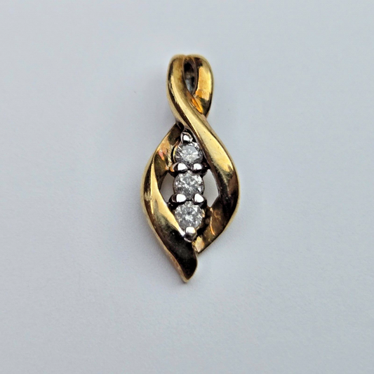 9ct Yellow Gold Pendant Diamond Gemstone Crossover Design Size 16mm x 7mm