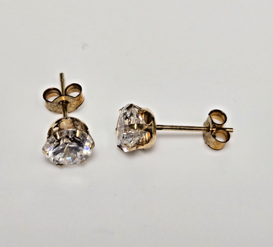 9ct Yellow Gold Stud Earrings Cubic Zirconia Stones - 9k Gold