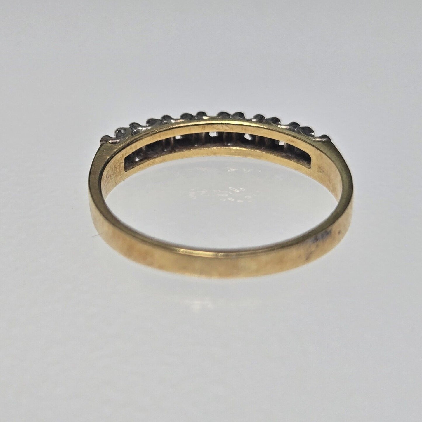 Vintage 18ct Yellow Gold Diamond Ring 7 Round Diamonds Prong Setting Ring Size P