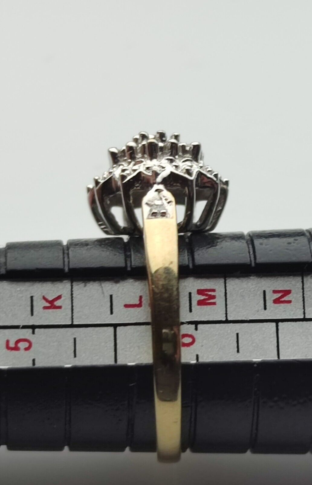 9ct Yellow Gold Ring Diamond 0.05ct Cluster Prong Setting UK Ring Size L