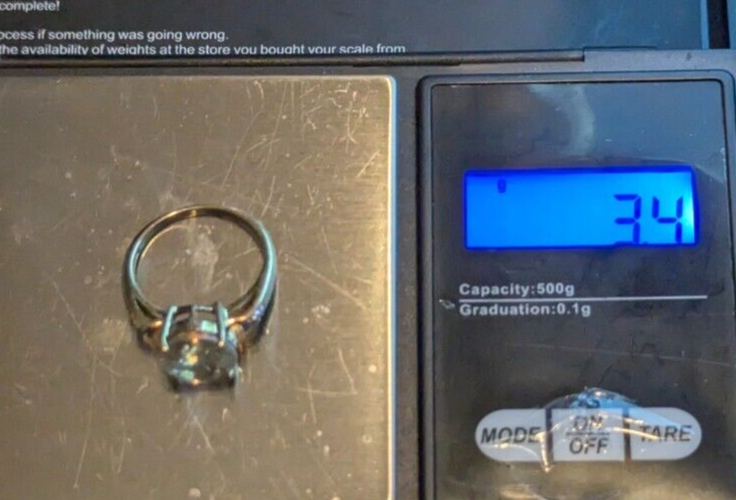 9ct Yellow Gold Ring Yellow Quartz and Diamonds 375 Hallmarked Ring Size N 1/2