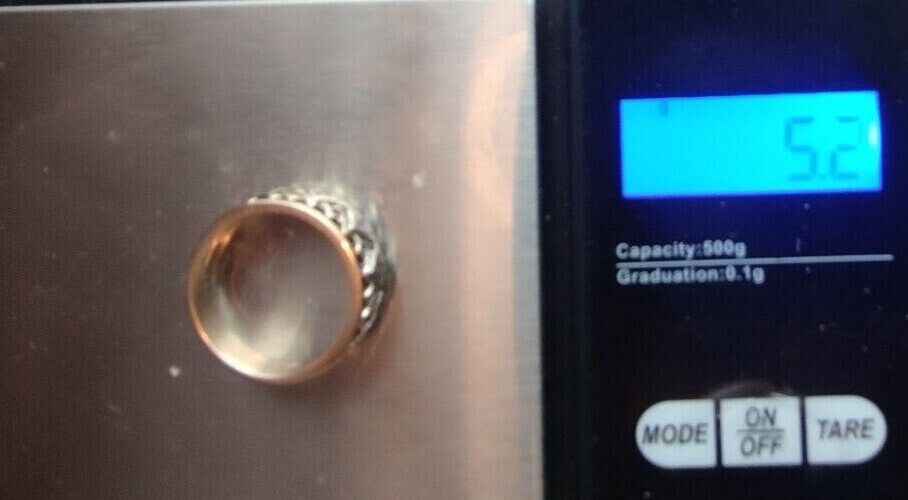 9ct Yellow Gold Ring Amethyst Three Purple Gemstones UK Ring Size O