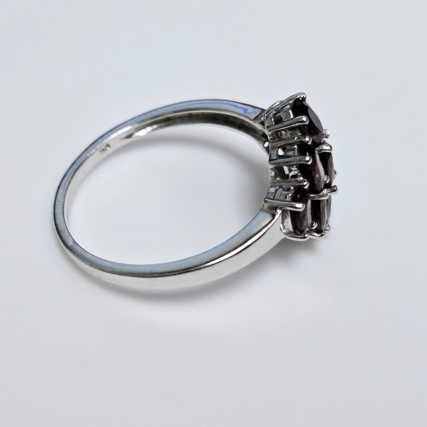 9ct White Gold Ring Oval Purple Topaz Gemstones Cluster Setting UK Ring Size S