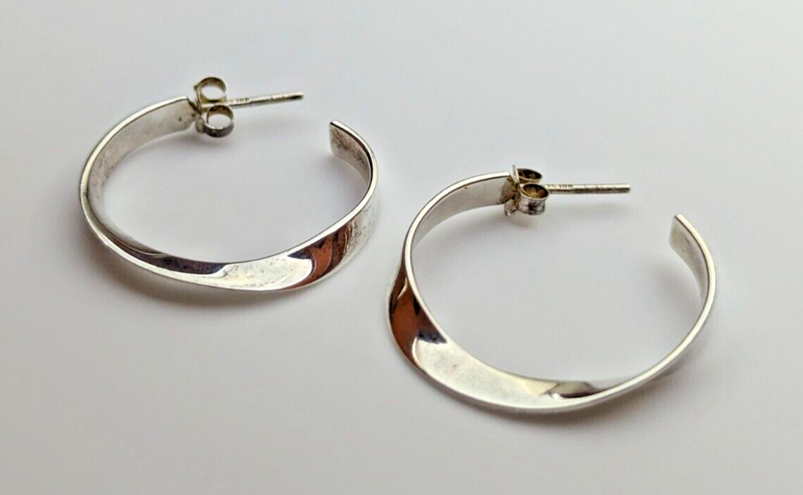 925 Silver Twisted Hoop Earrings Sterling Silver Hallmarks Size 26mm x 28mm