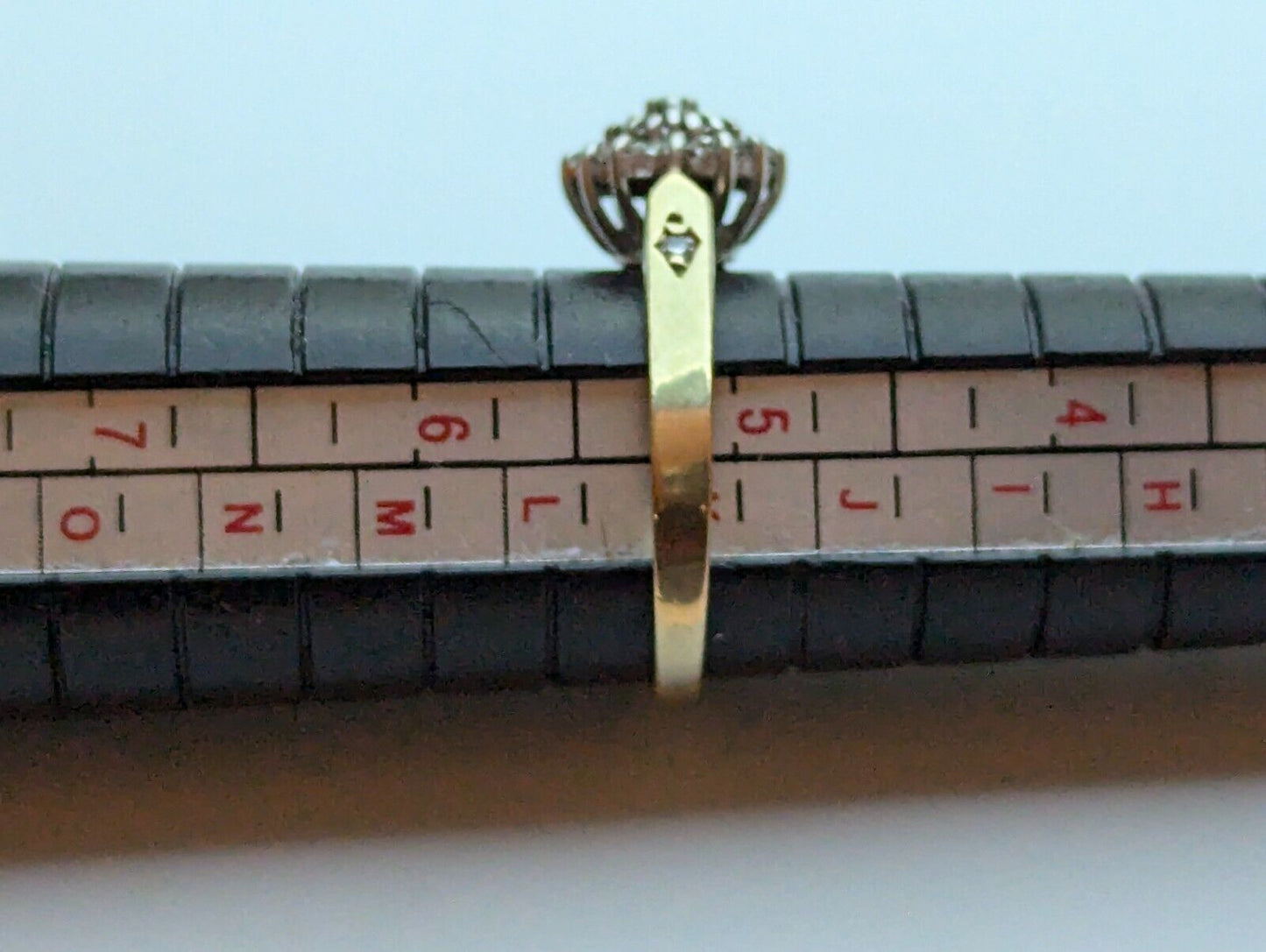 9ct Yellow Gold Ring Diamonds Cluster Setting UK Ring Size K