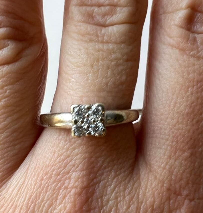 18ct White Gold 5x Diamonds Prong Setting 750 Hallmarked Ring Size O