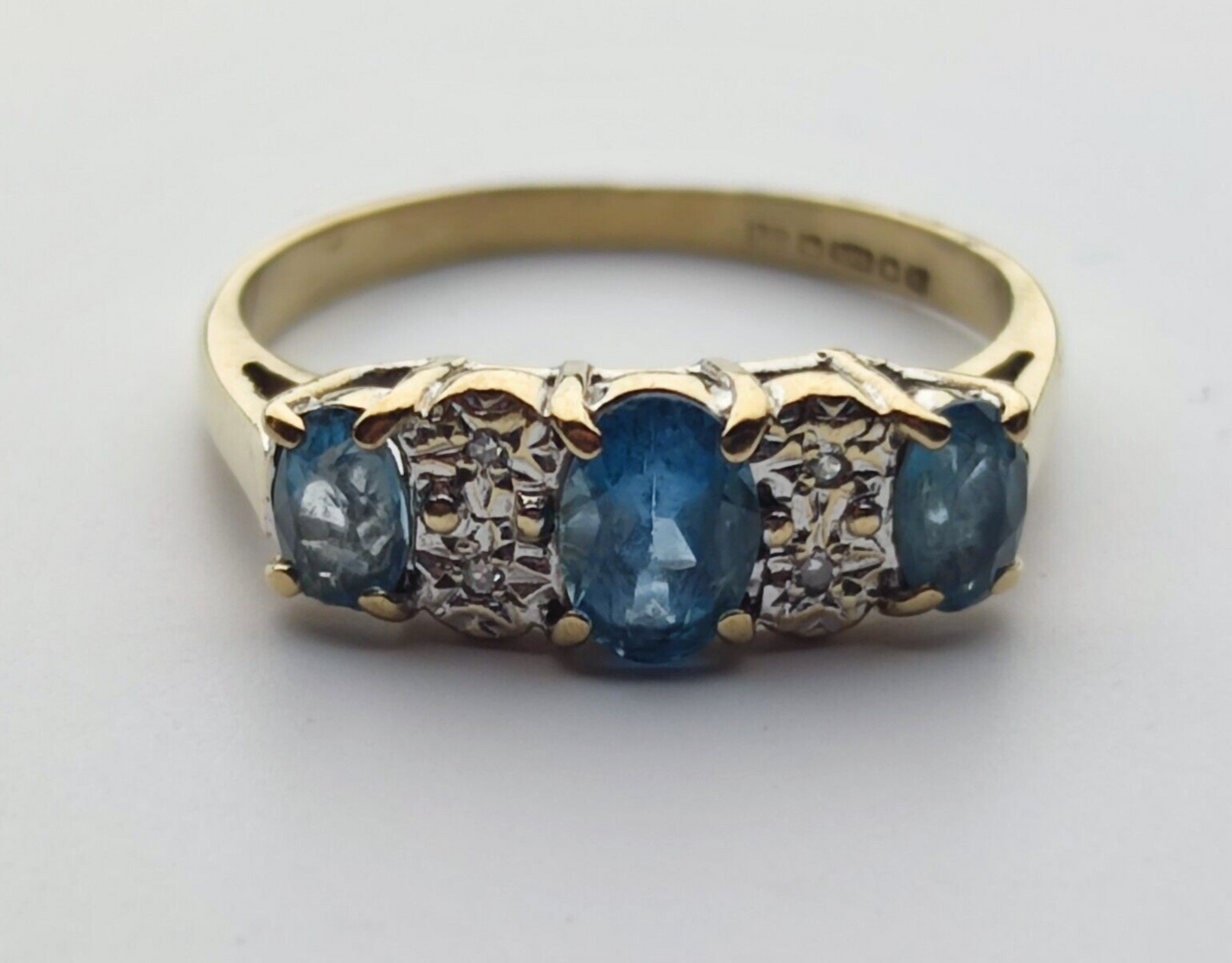 9ct Yellow Gold Ring Blue Topaz White Diamonds Gemstones Ring Size: L 1/2