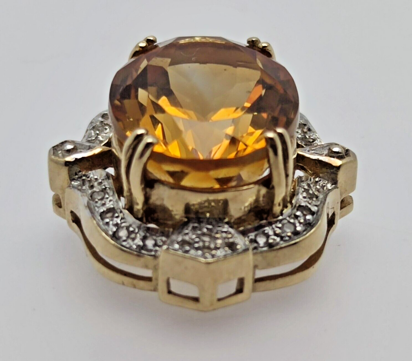 9ct Gold Pendant Yellow Citrine and Diamonds Natural Gemstones Size: 32mm x 22mm