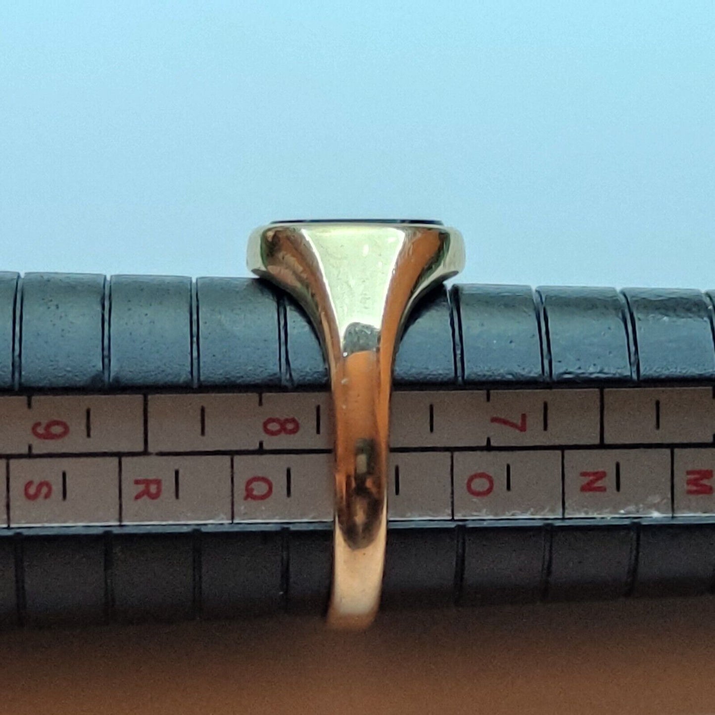 Men's Signet 9ct Yellow Gold Ring Black Over Onyx Gemstones Ring Size P