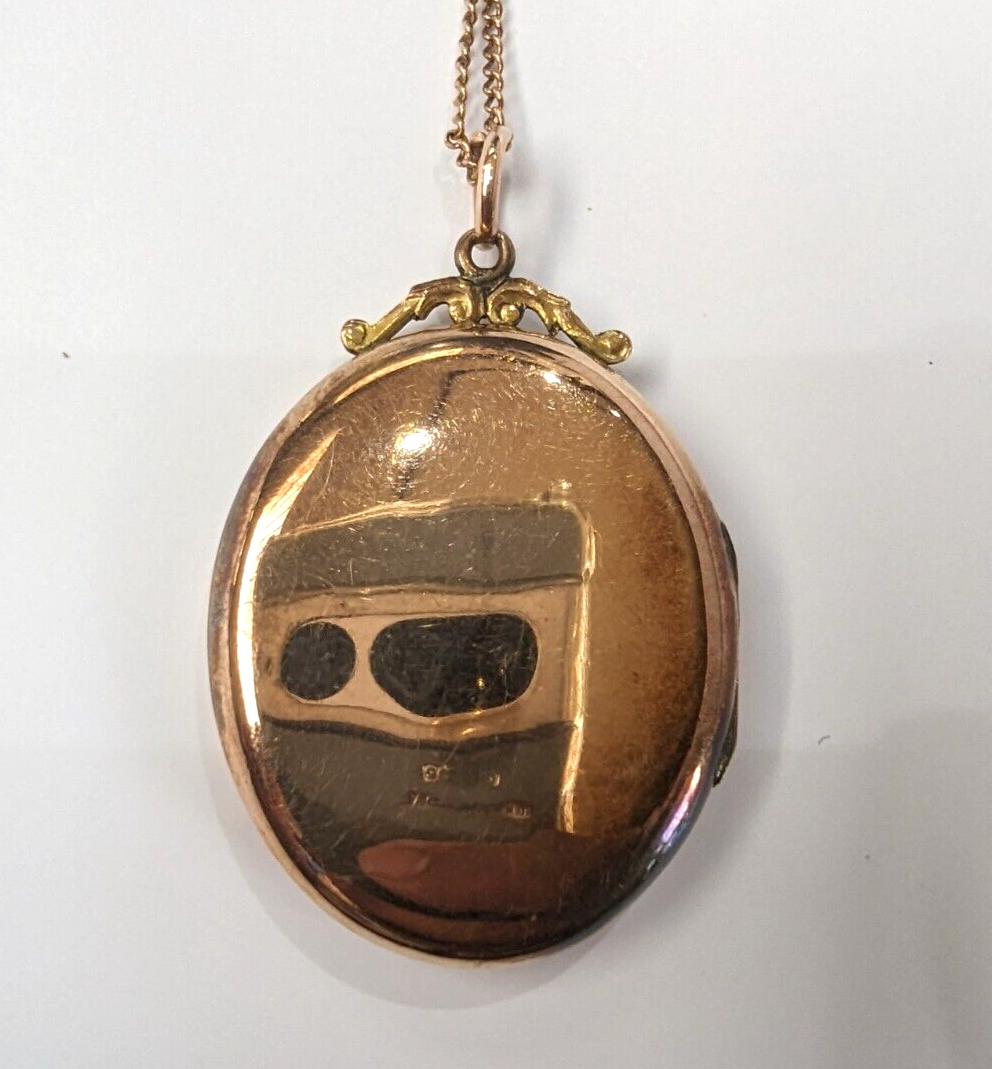 9ct Yellow Gold Photo Locket Necklace Diamond Chain Necklace