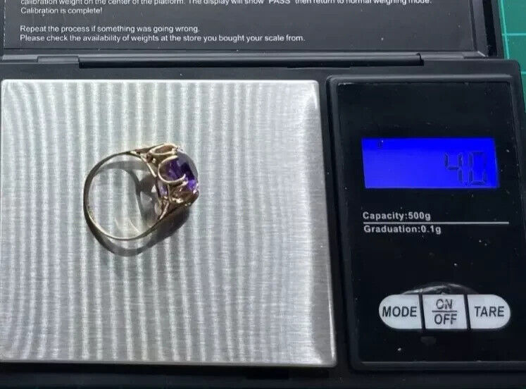 9ct Yellow Gold Ring Oval Purple Amethyst Solitaire UK Ring Size P 1/2