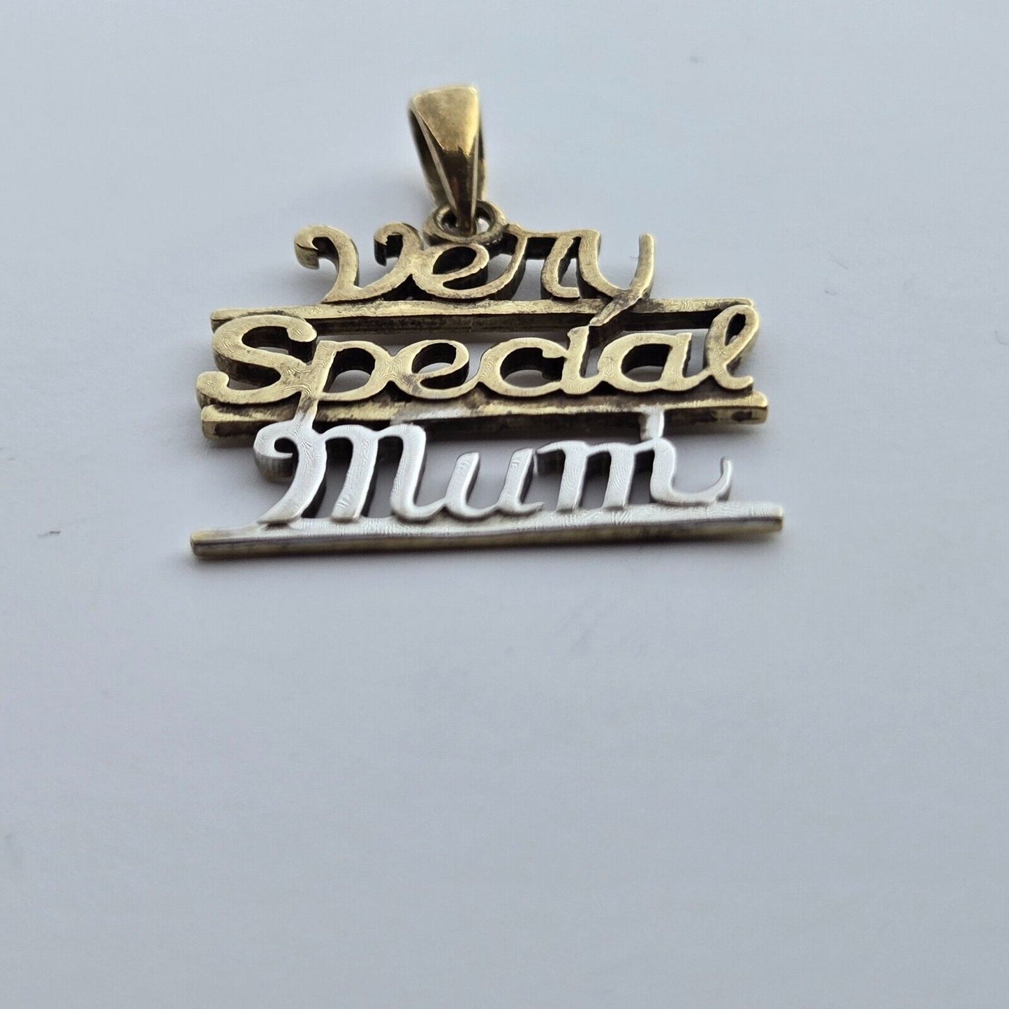 MUM 9ct Yellow and White Gold Pendant Two Gold Metals Size: 22mm x 19mm